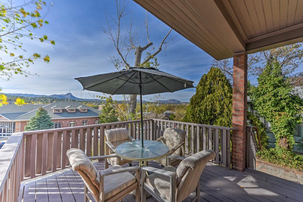 Prescott Home With 2 Patios-6 Min Walk To The Square - thumb 0