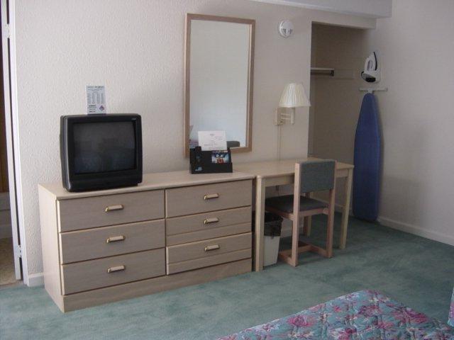 Prestige Inn - thumb 3