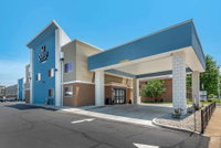 Quality Inn  Suites Evansville Downtown Accommodation Indiana