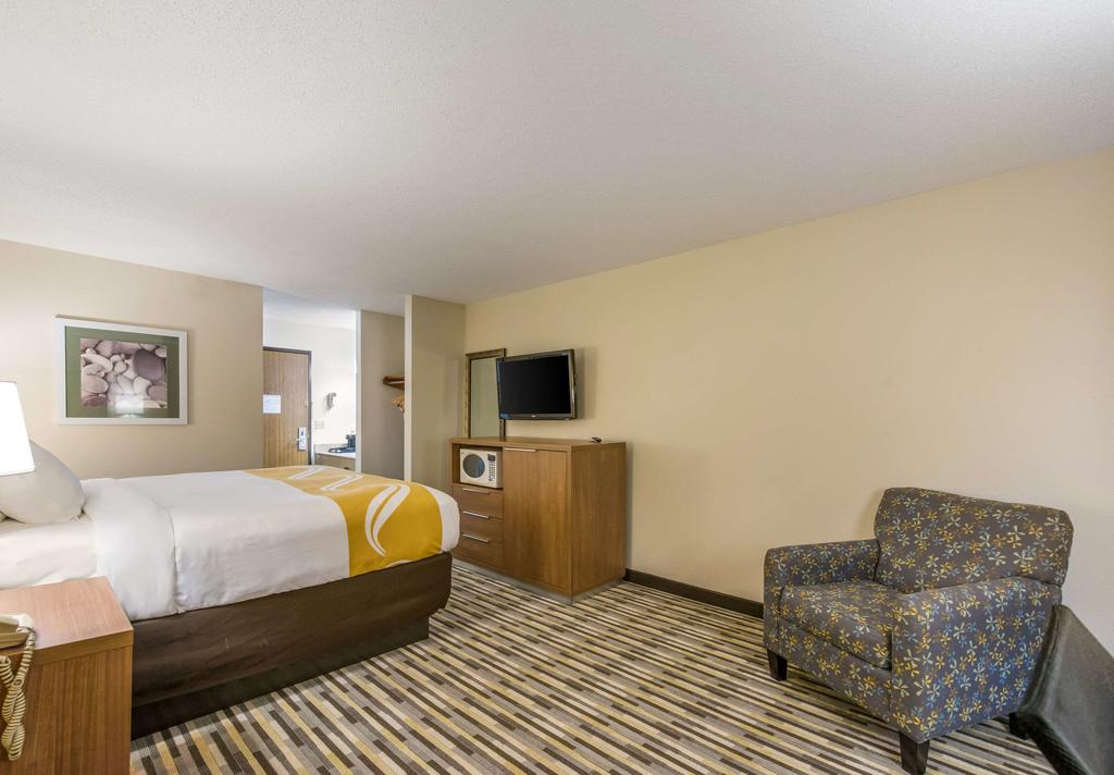 Quality Inn - Michigan City, IN - thumb 3