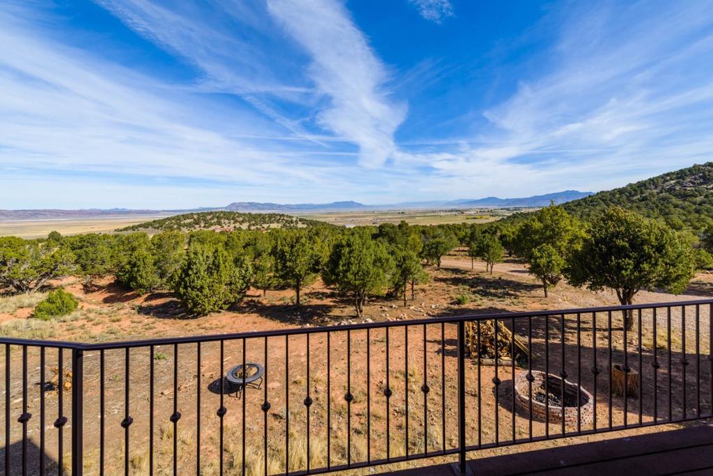 Red Canyon Lodge - thumb 1