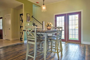 Renovated Craftsman Home  2 Mi To Downtown!