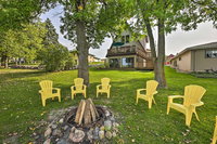 Rock River Waterfront Cabin - Dock  Game Room Accommodation Indiana