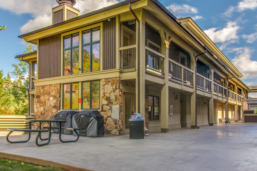 Romance At Riverbends' Snowflake Lift - thumb 0