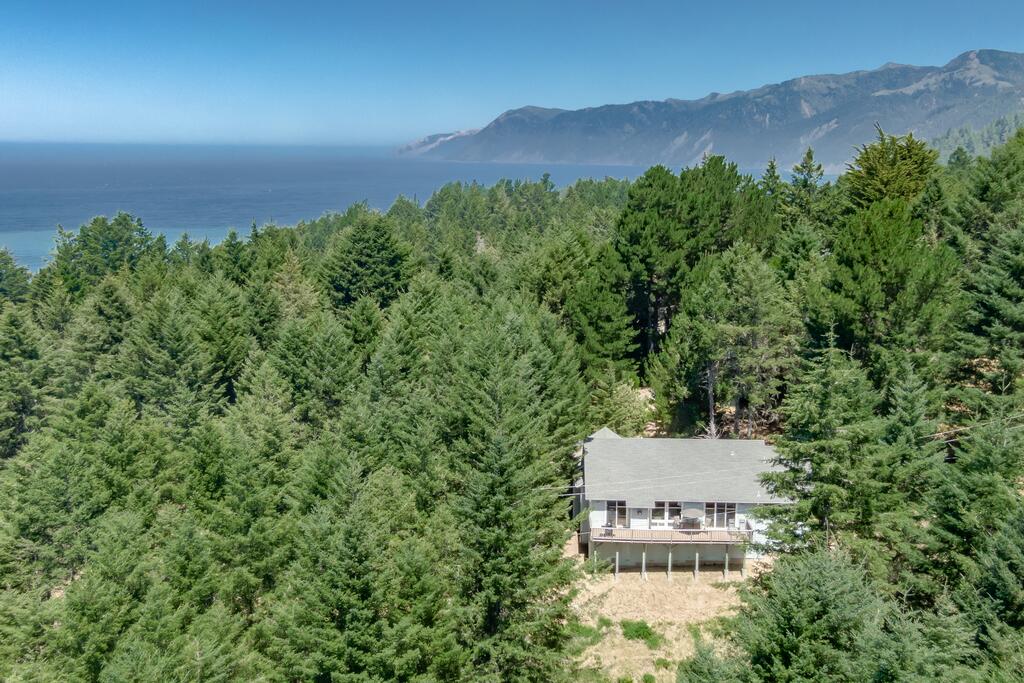 Solitude By The Sea - thumb 0