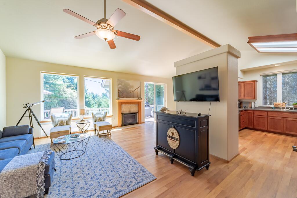 Solitude By The Sea - thumb 3