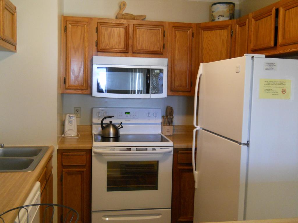 Sugar Ski & Country Club Unit 413 - thumb 1