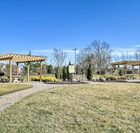 Sunny Home with Shared Pool - 4 Mi to Beach and Boardwalk - Accommodation Indiana