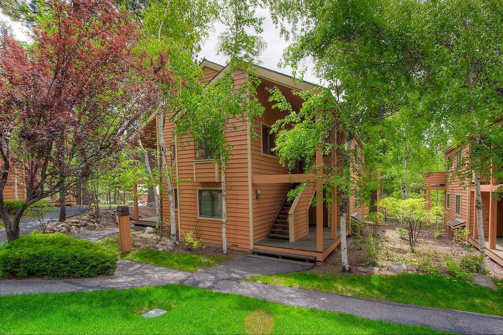 Tahoe Pines Chateau By Lake Tahoe Accommodations - thumb 0