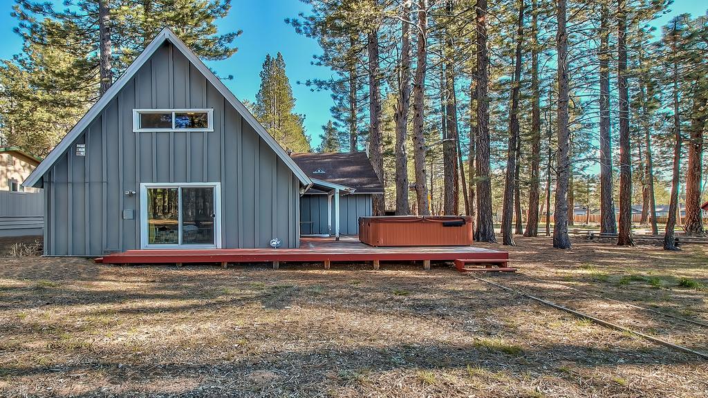 Tahoe Pines Home - thumb 1