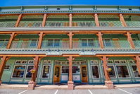 Booking Red-cliff Accommodation Indiana