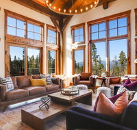 The McQueen Haus - Accommodation Indiana