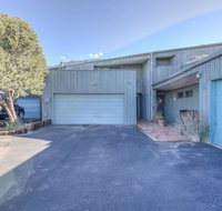 The Sandia House - An Irvie Home - Accommodation Indiana