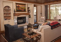 Three-Bedroom Apartment Accommodation Indiana