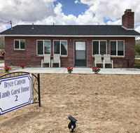 Tropic Family House - 10 Miles to Bryce Canyon! - Accommodation Indiana