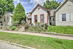 Updated Indianapolis Home, Walk To Lucas Oil!