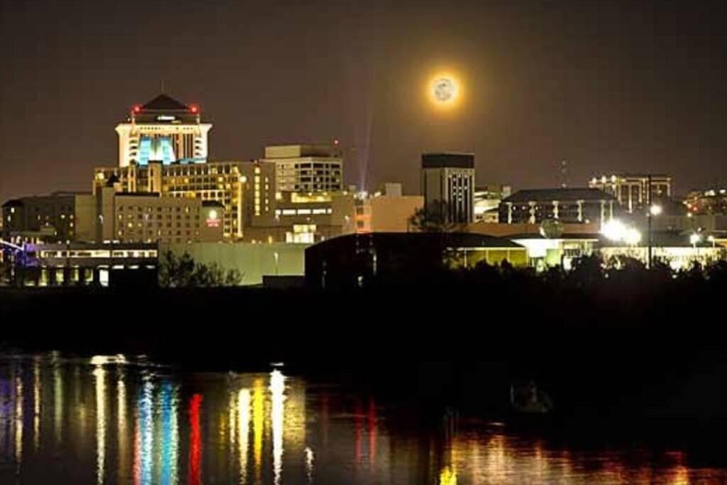 VERY NICE APARTMENT UNIT A -2 BEDROOM SUITE 129 - thumb 0