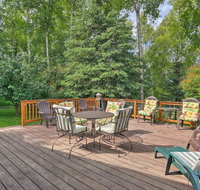 Wasilla Home on Memory Lake with Mountain Views! - Accommodation Indiana