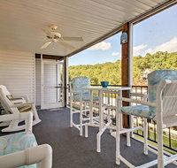 Waterfront Condo on Lake Ozark with Boat Slip and Pool! - Accommodation Indiana
