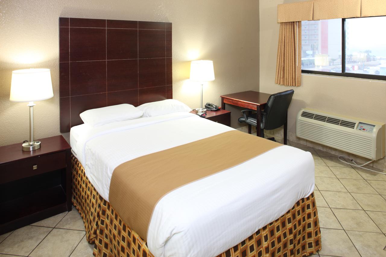 Beachside Resort Hotel - thumb 6