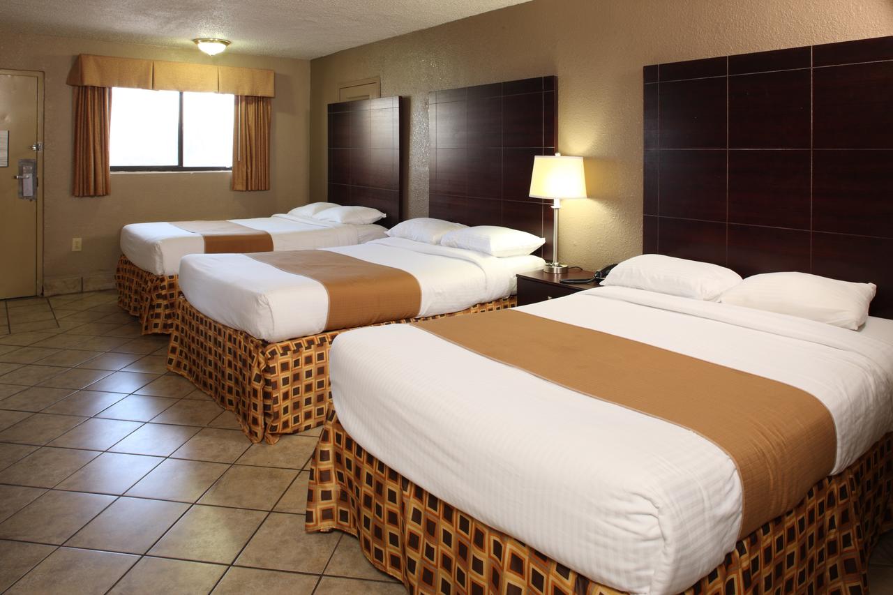 Beachside Resort Hotel - thumb 17