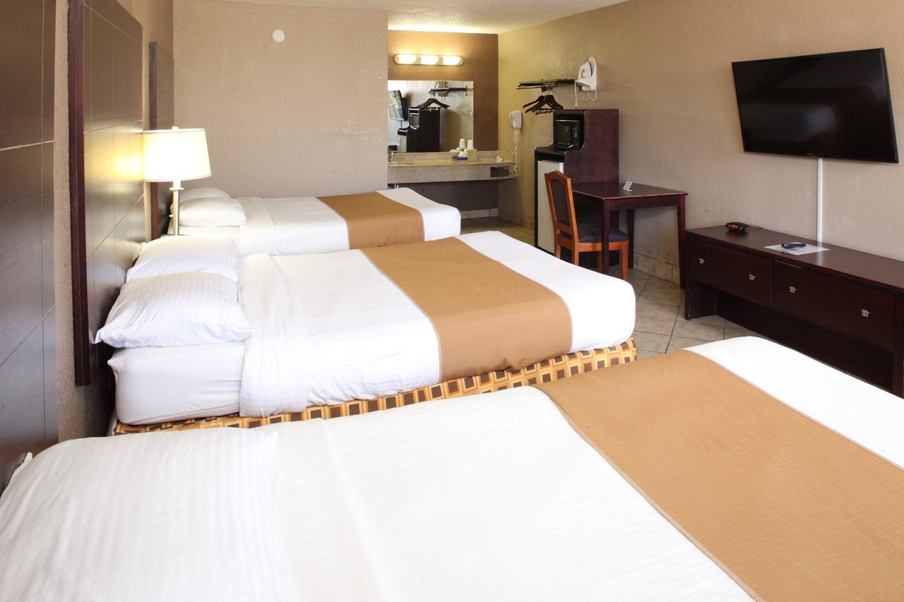 Beachside Resort Hotel - thumb 15