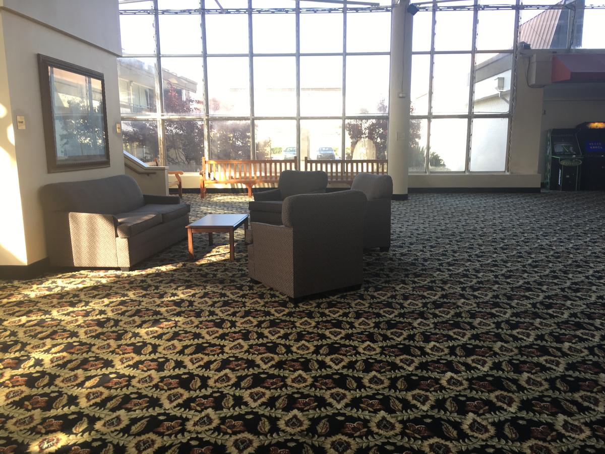 Days Inn By Wyndham Montgomery Near AUM - thumb 19