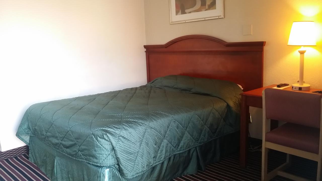 Carpet Inn - thumb 9