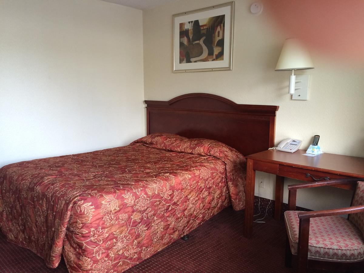 Carpet Inn - thumb 26