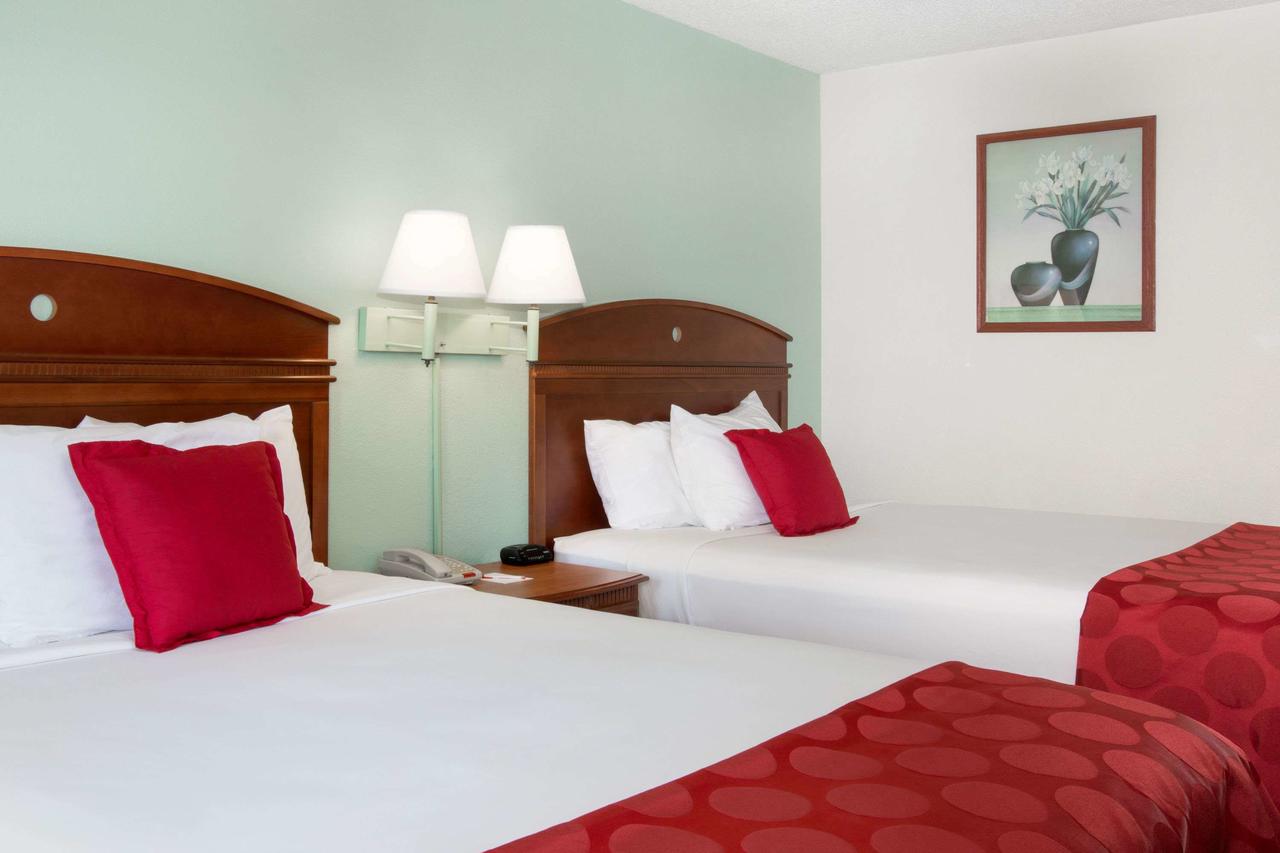 Ramada By Wyndham Pelham - thumb 40