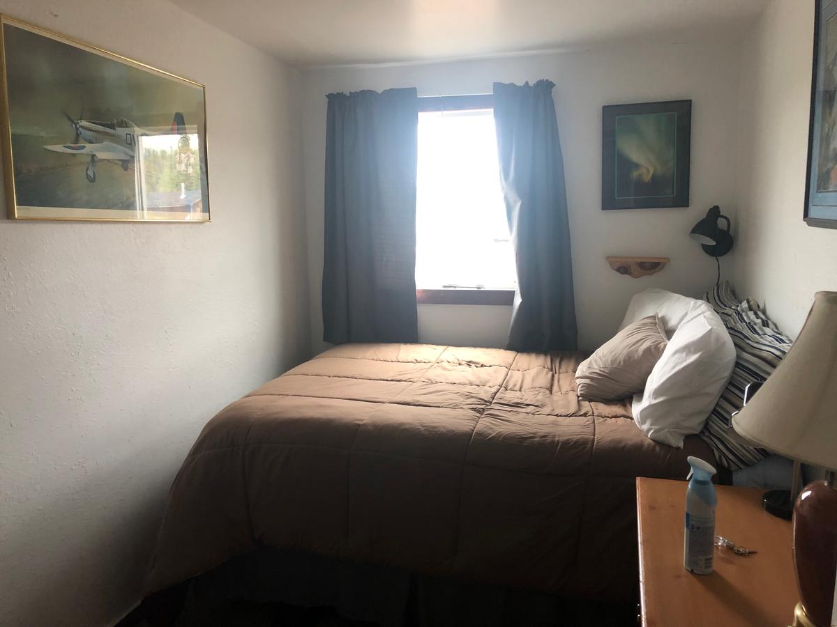 The Runway House - thumb 3