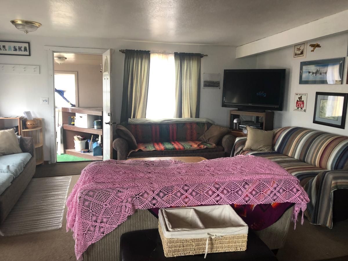 The Runway House - thumb 4