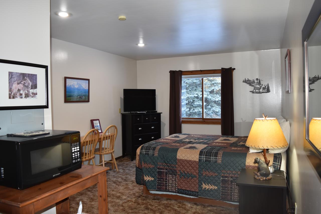 Backwoods Lodge - thumb 5