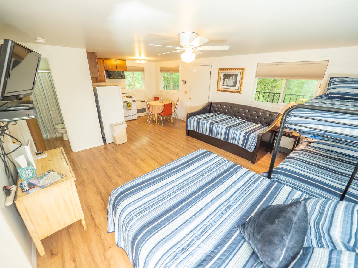 Diamond M Ranch Resort & RV Park - thumb 6