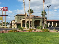 Best Western Plus A Wayfarer's Inn & Suites