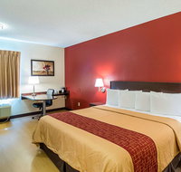 Red Roof Inn PLUS  Phoenix West - Accommodation Indiana