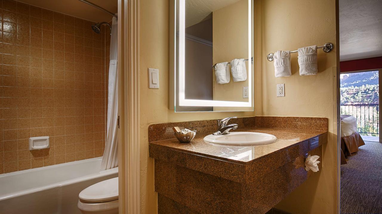 Best Western Plus Arroyo Roble Hotel & Creekside Villas - thumb 14