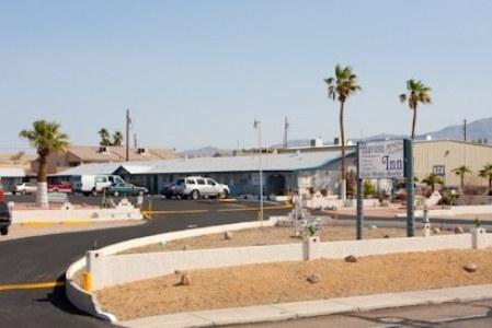 Havasu Inn & Suites - thumb 1