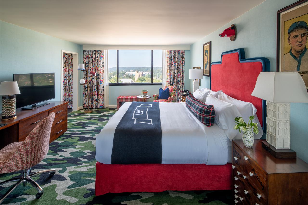 Graduate Fayetteville - thumb 7