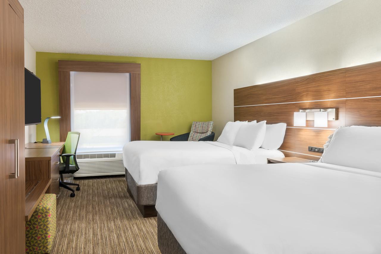 Holiday Inn Express Hotel & Suites Bentonville - thumb 2