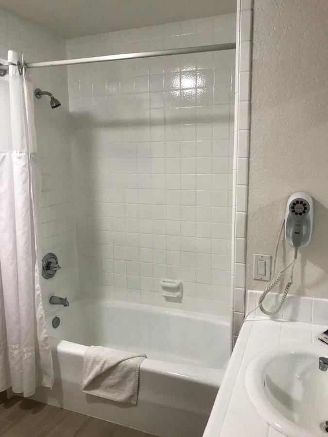 Americas Best Value Inn And Suites -Yucca Valley - thumb 36