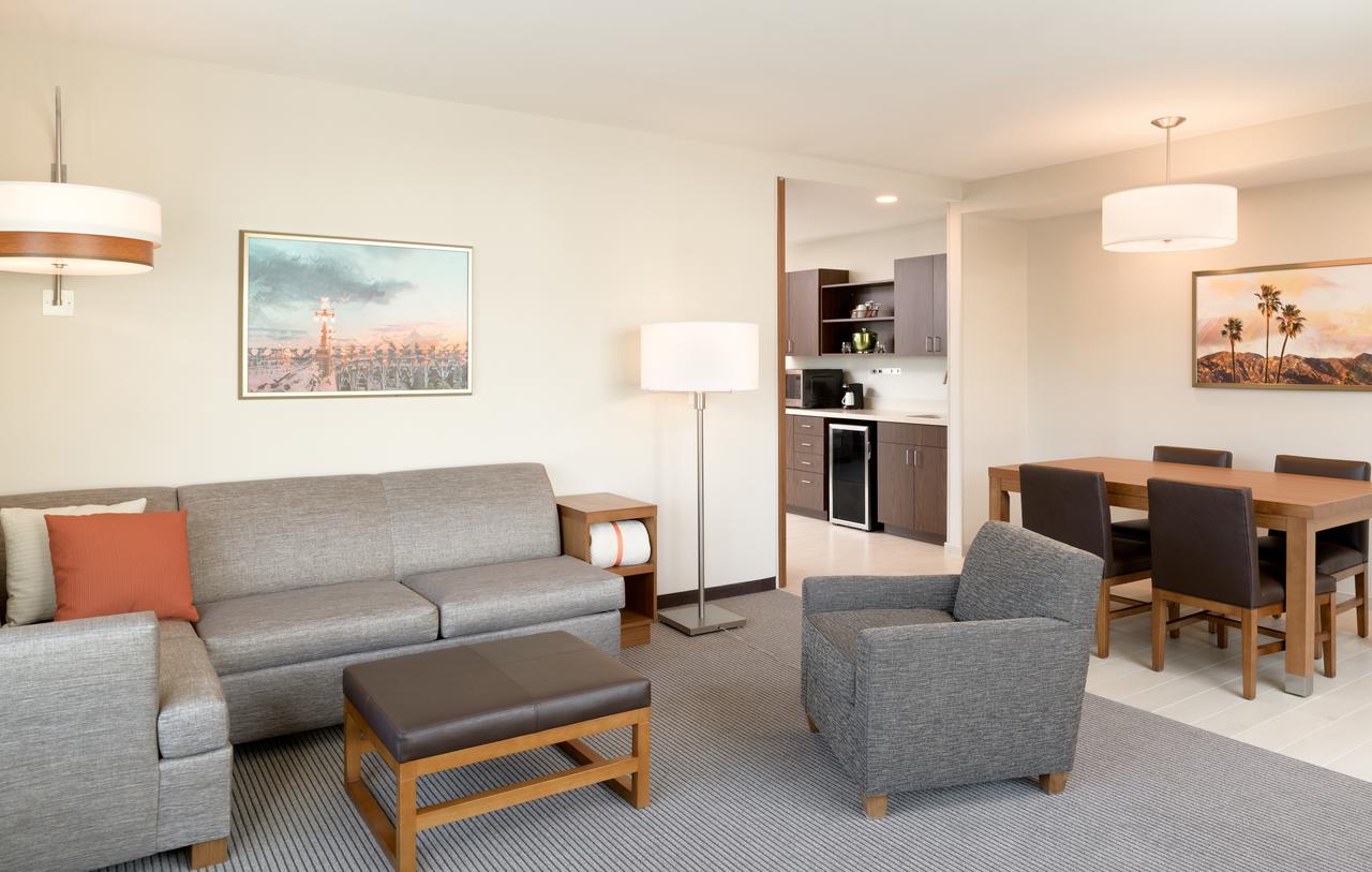 Hyatt Place Pasadena - thumb 32