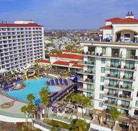 The Waterfront Beach Resort A Hilton Hotel - Accommodation Indiana