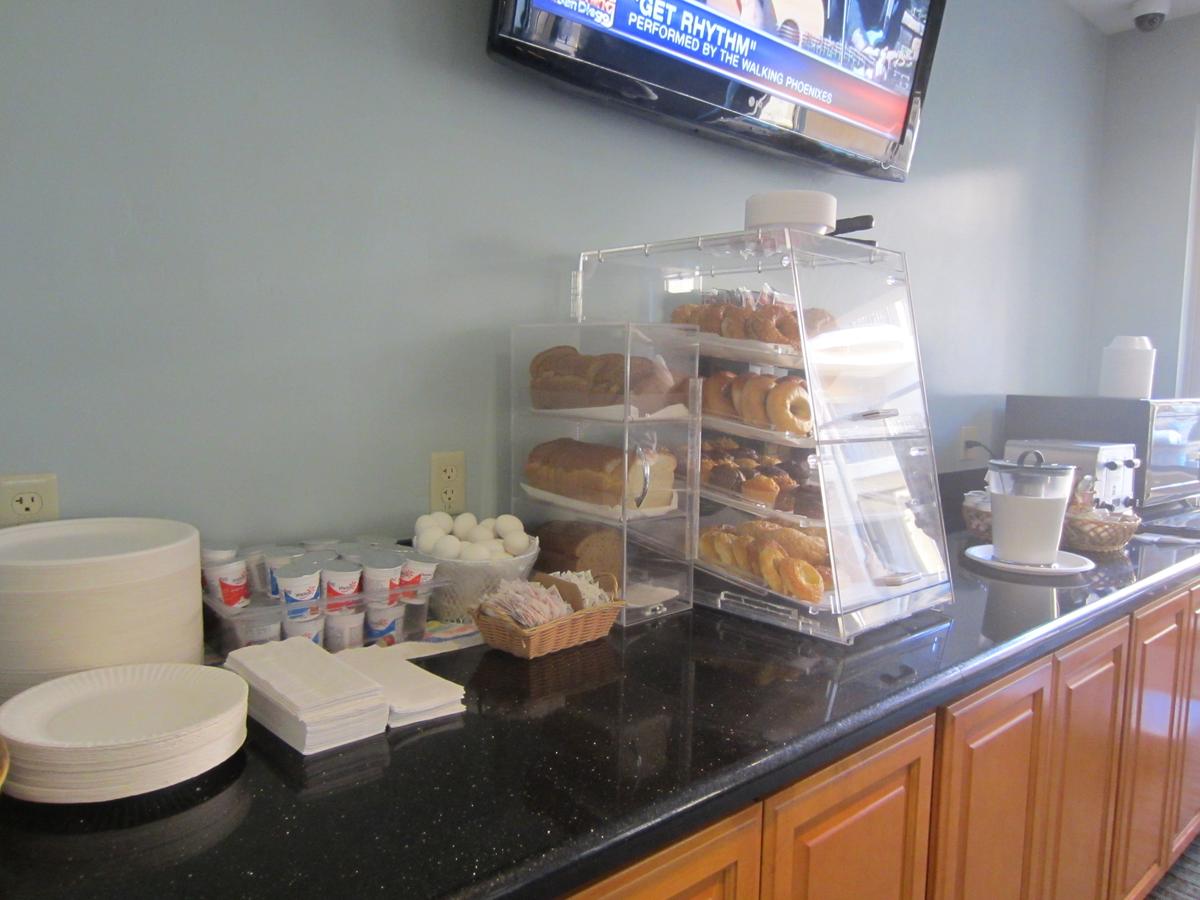 Ocean Park Inn - thumb 24