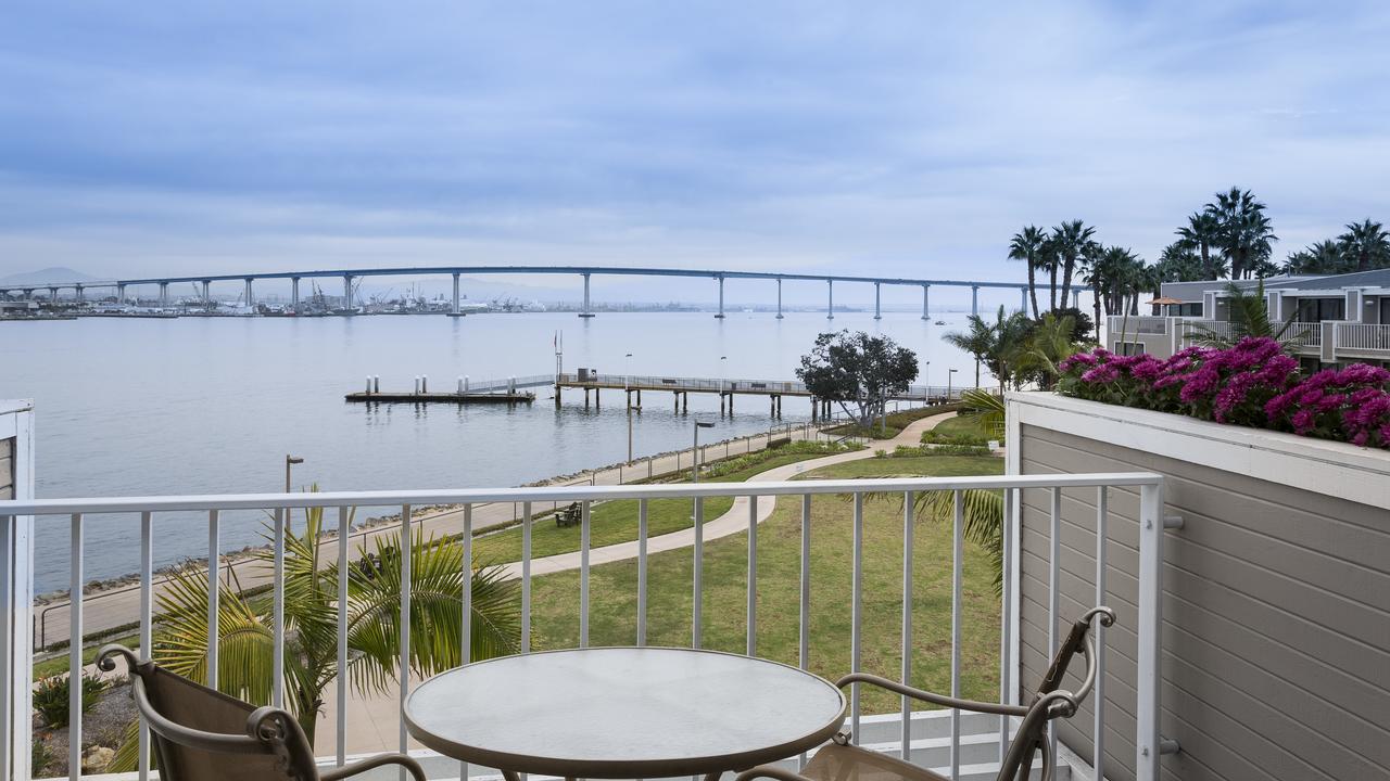 Coronado Island Marriott Resort & Spa - thumb 6