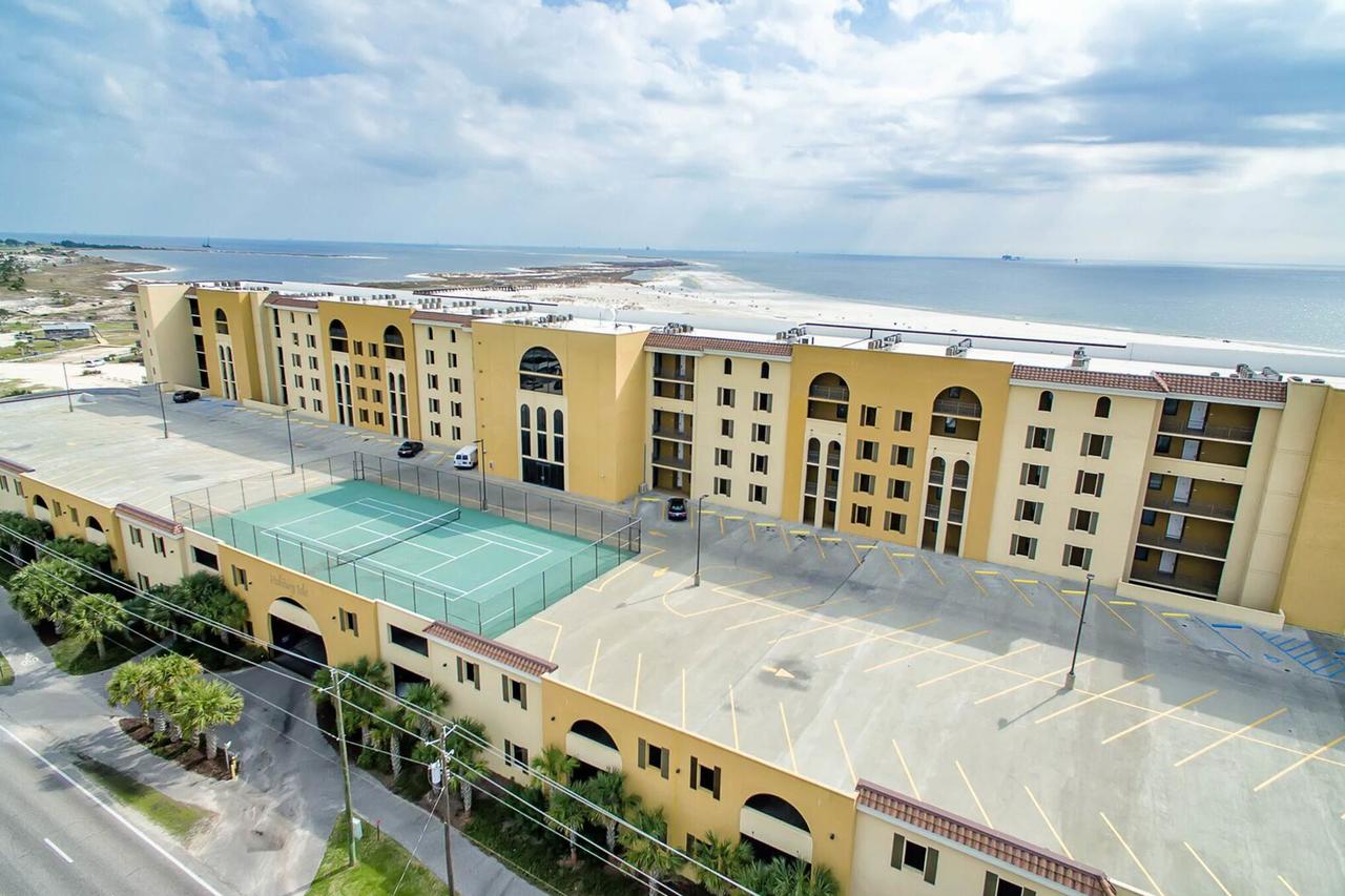 Holiday Isle - thumb 3