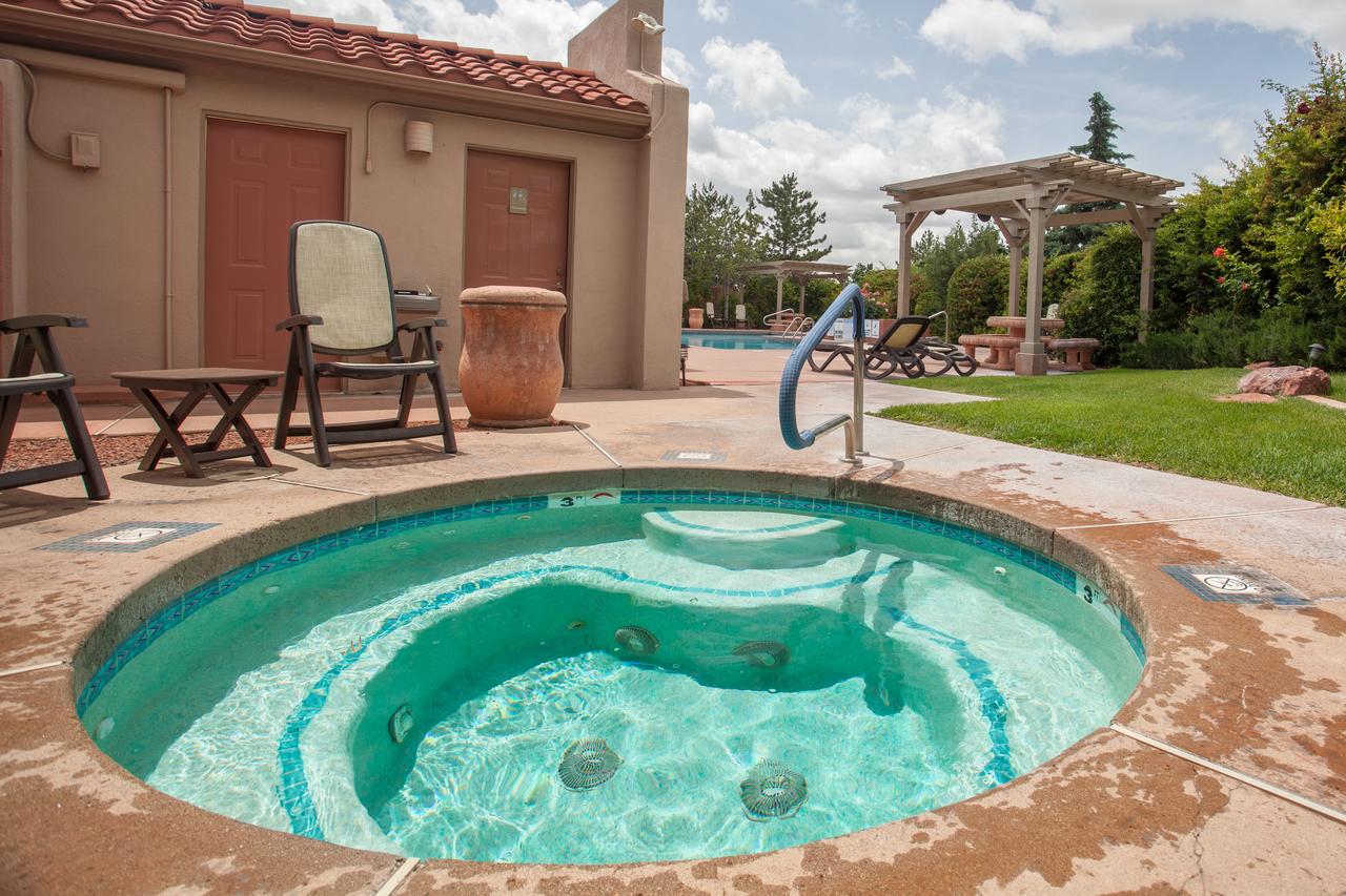 Pristine 3BR/2BA Townhouse W/ Pool And Hot Tub - thumb 27