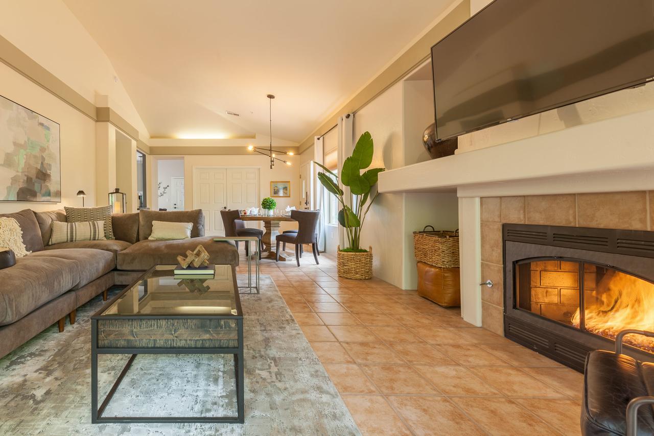 Pristine 3BR/2BA Townhouse W/ Pool And Hot Tub - thumb 14