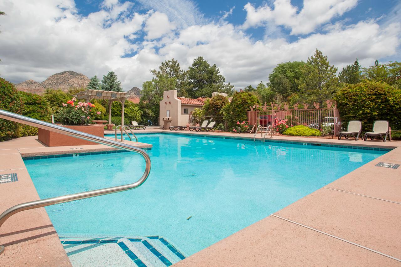 Pristine 3BR/2BA Townhouse W/ Pool And Hot Tub - thumb 6