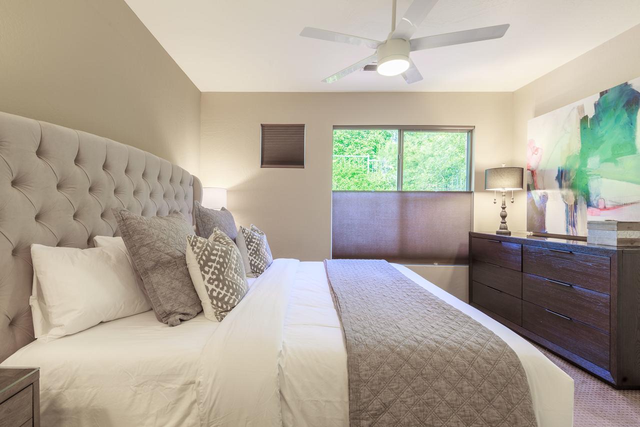 Pristine 3BR/2BA Townhouse W/ Pool And Hot Tub - thumb 20